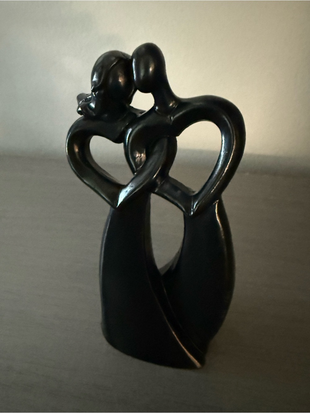 Romantic Heart-Heart Couple Figurine-Black Resin Love Decor-New in Box